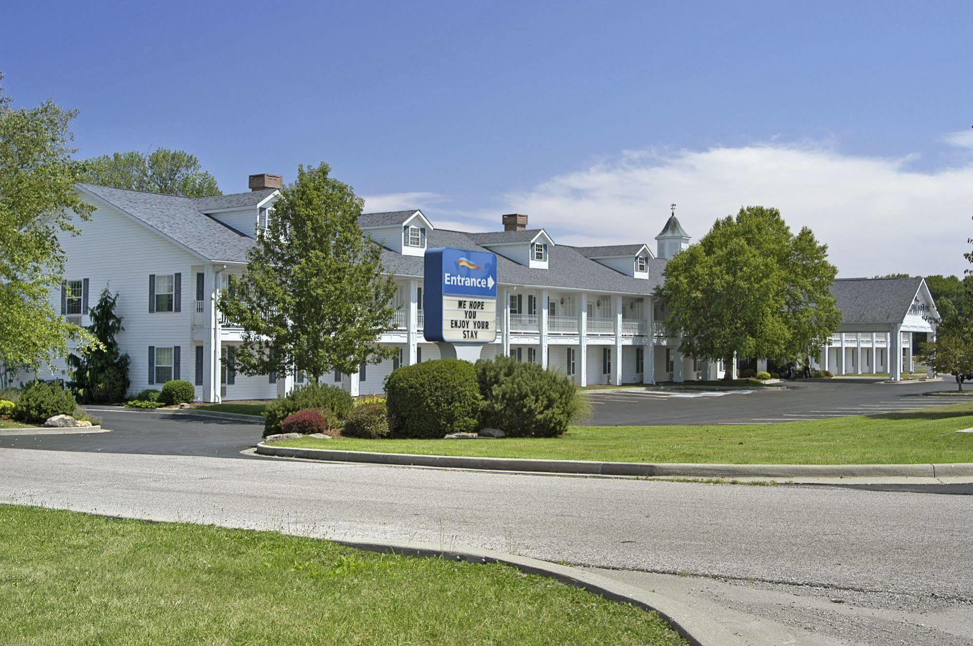 Baymont By Wyndham Washington Hotel Exterior photo